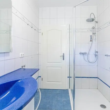 Windflüchter Boltenhagen (Ostseebad)